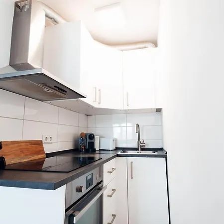 1 Bedroom - Zentral - Business - Wifi - Kueche - Netflix - Parkhaus