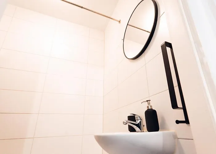 1 Bedroom - Zentral - Business - Wifi - Kueche - Netflix - Parkhaus